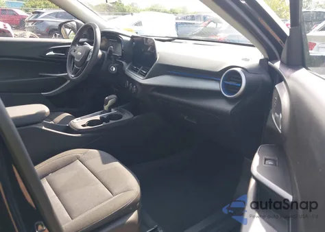 2025 Chevrolet Trax Fwd Ls from USA, damaged, VIN KL77LFEP5SC024484